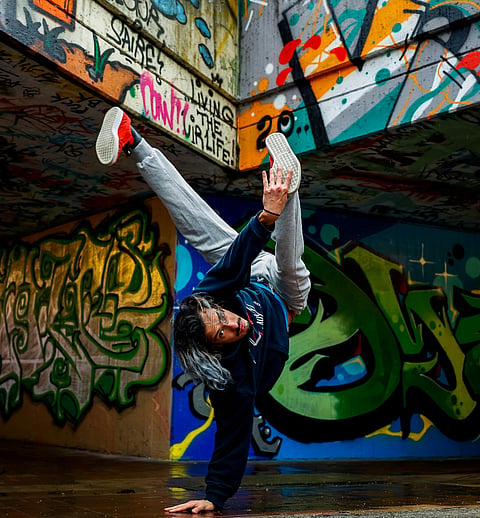How graffiti and hip hop culture shape each other