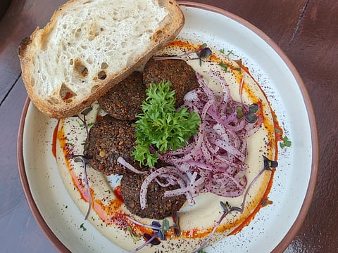 Falafel and hummus