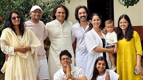 Actor Vikrant Massey prepares to play Sri Sri Ravi Shankar in his next