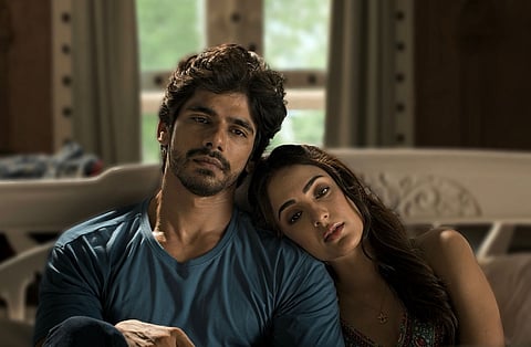 Arnab Chatterjee's debut Hindi feature Murderbaad is crime, romance, and thrill, packed in a box