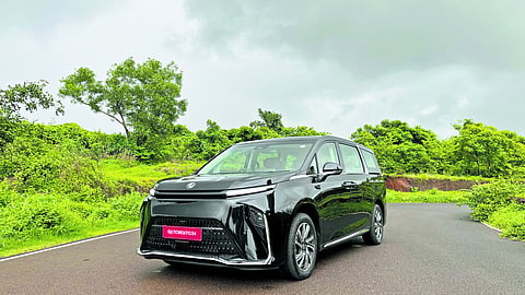 Silent Luxury is what this MPV aims to accomplish, especially when pitted against other premium competitors