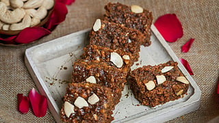 Diwali 2025: Sort your gifts or house parties with these food hampers by Kolkata bakers, home chefs & hotels