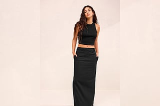 4 things to keep in mind when wearing a column skirt