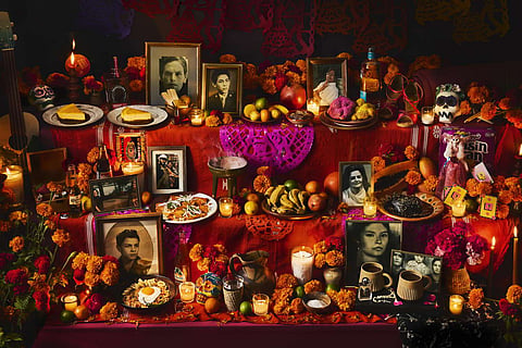 5 destinations where the marigolds guide the spirits home for Día de Muertos
