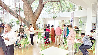 A glimpse into The Art of the Pour: Poetry in Every Glass event