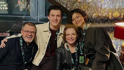 Zendaya and Tom skip the Golden Globes, fueling pregnancy rumours