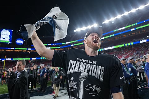 Seattle Seahawks ride their ‘Dark Side’ defense to a Super Bowl title, pounding the Patriots 29-13