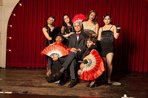 Scintillating Sinners of Chicagotransport audiences to an era where fame was everything