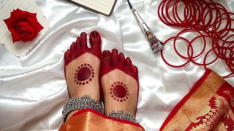 A traditional ritual that blends beauty, blessing, and cultural meaning in bridal ceremonies