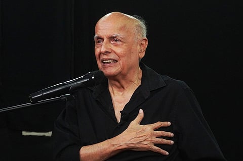 Mahesh Bhatt returns to theatre with Wo Subah Hum Hi Se Aayegi