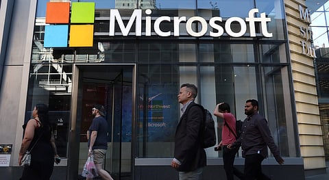 Microsoft restructures Xbox, cuts jobs and spins off game studios