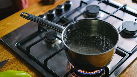 What is the water bath technique of cooking?