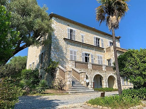 Renoir art heist: Masterpieces stolen on French Riviera