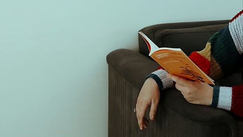 Singapore is paying people to read books instead of scrolling