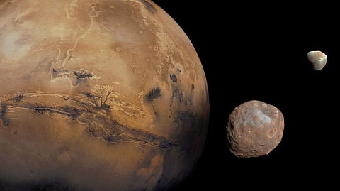 First image of moon Phobos