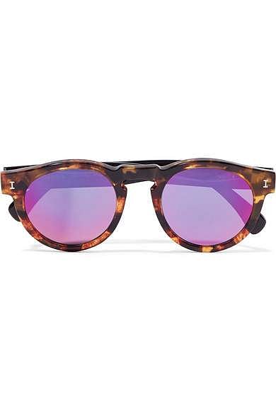 Gucci pumps to H&M blouses, ultra-violet is the new Pantone