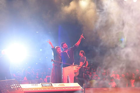 Taapsee Pannu and Vicky Kaushal at the concert