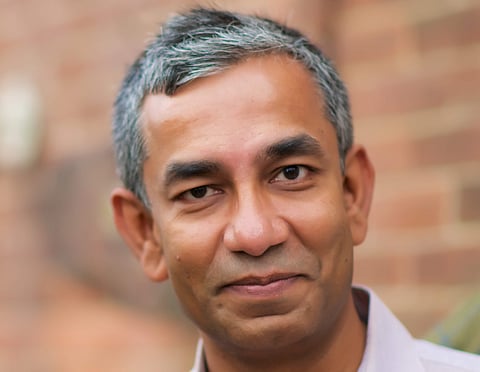 Dr Kamal Mahawar