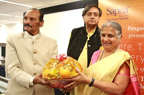 Nissar Ahmed, Shashi Tharoor and Sudha Murthy (Photo: IANS)