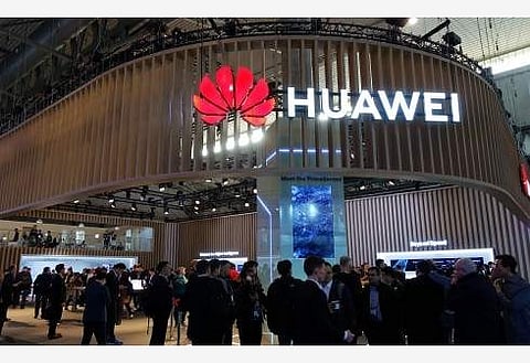 Huawei Mate X2 to look like Galaxy Z Fold2?