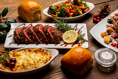 Thanksgiving feast (Credits: Internet)
