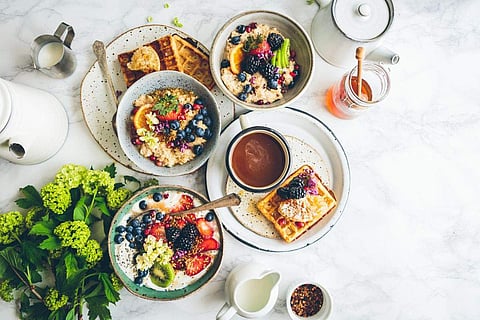 Eating a breakfast regularly provides your brain with the required energy boost