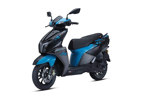 Inspired by the design of a stealth aircraft, the TVS NTORQ 125 Race Edition embodies a sharp, aggressive style with a signature LED tail and headlamp
