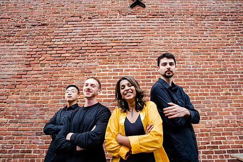 Members of the band Rini
