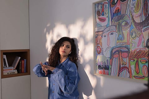 A still from Njaan Ippo Entha Cheyya