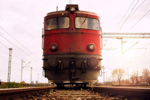 IRCTC ties up with Swiggy Foods for meals on trains