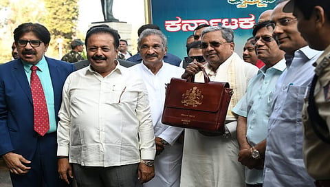ಮುಖ್ಯಮಂತ್ರಿ ಸಿದ್ದರಾಮಯ್ಯ
