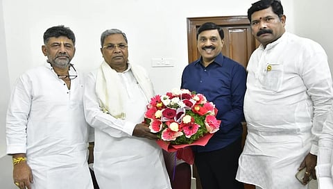 ಸಿಎಂ ಸಿದ್ದರಾಮಯ್ಯ ಭೇಟಿ ಮಾಡಿದ ಶಾಸಕ ಜನಾರ್ದನ ರೆಡ್ಡಿ