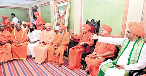 Lingayat seers