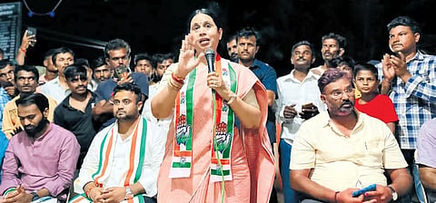 ಸಚಿವೆ ಲಕ್ಷ್ಮೀ ಹೆಬ್ಬಾಳ್ಕರ್