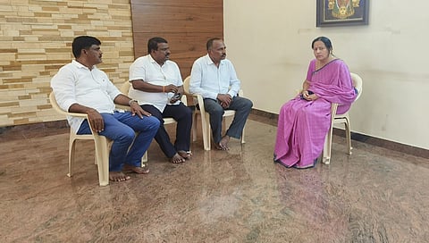 ಜೆಡಿಎಸ್ ನಾಯಕರಿಂದ ಭವಾನಿ ರೇವಣ್ಣ ಭೇಟಿ