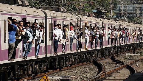Man pushes woman from running local train in Navi Mumbai