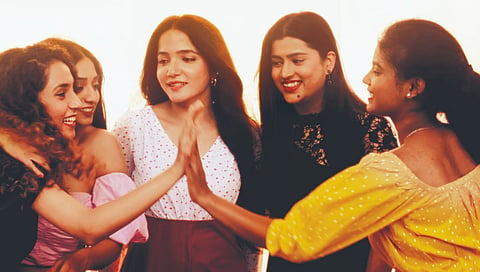 ಬ್ಯಾಕ್ ಬೆಂಚರ್ಸ್ ಚಿತ್ರದ ಸ್ಟಿಲ್
