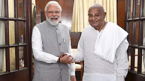 ಪ್ರಧಾನಿ ನರೇಂದ್ರ ಮೋದಿ ಅವರೊಂದಿಗೆ ಜೆಡಿಎಸ್ ವರಿಷ್ಠ ಎಚ್ಡಿ ದೇವೇಗೌಡ (ಸಂಗ್ರಹ ಚಿತ್ರ)