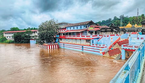ಶೃಂಗೇರಿಯ ತುಂಗಭದ್ರಾ ನದಿ ಸಾಂದರ್ಭಿಕ ಚಿತ್ರ