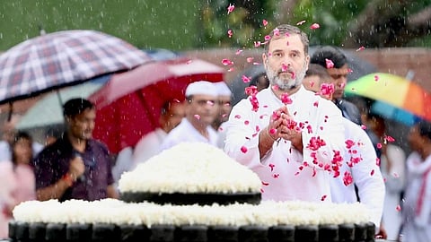 ವೀರ ಭೂಮಿಯಲ್ಲಿ ರಾಹುಲ್ ಗಾಂಧಿಯವರಿಂದ ನಮನ