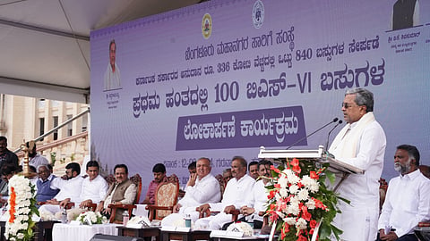 100 ನೂತನ ಬಿಎಂಟಿಸಿ ಬಸ್ ಗಳನ್ನು ಲೋಕಾರ್ಪಣೆಗೊಳಿಸಿದ ಸಿಎಂ ಸಿದ್ದರಾಮಯ್ಯ