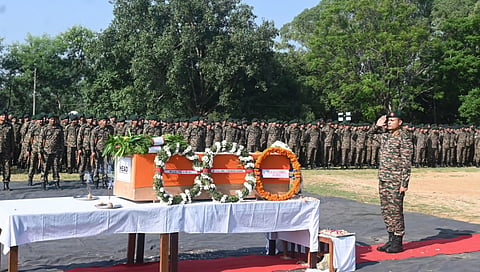 ಹುತಾತ್ಮ ಯೋಧನಿಗೆ ಶ್ರದ್ದಾಂಜಲಿ ಸಲ್ಲಿಸಿದ ರೈಸಿಂಗ್ ಸ್ಟಾರ್ ಕಾರ್ಪ್ಸ್