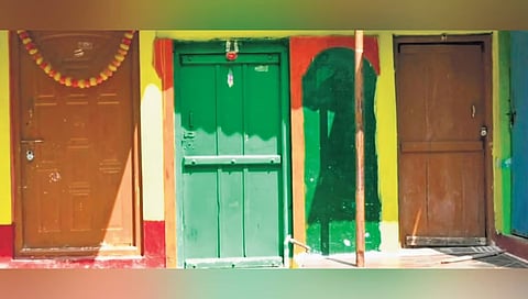 Locked houses in Heggawadipura village