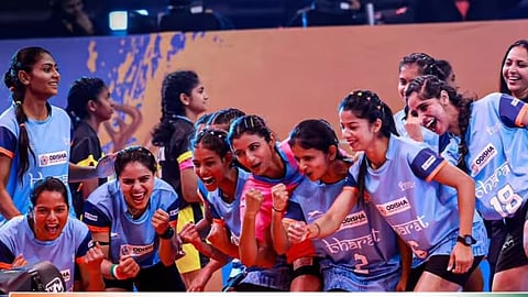 Kho-Kho World Cup 2025: ಭಾರತ ಮೈಲಿಗಲ್ಲು; ನೇಪಾಳವನ್ನು ಸೋಲಿಸಿ ಮೊದಲ ವಿಶ್ವ ಚಾಂಪಿಯನ್ಶಿಪ್ ಗೆದ್ದ ಮಹಿಳಾ ಪಡೆ!