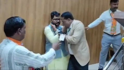 ಬಿಜೆಪಿ ನಾಯಕ ಹೊಡೆದಾಟ