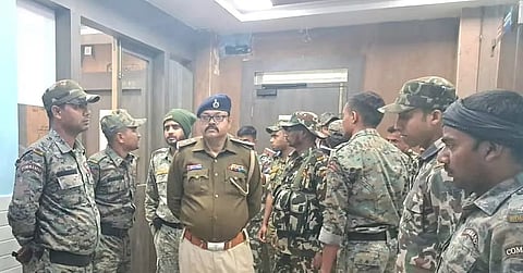 His colleagues rushed him to Sadar Hospital in Munger, from where he was referred to Patna for better treatment.