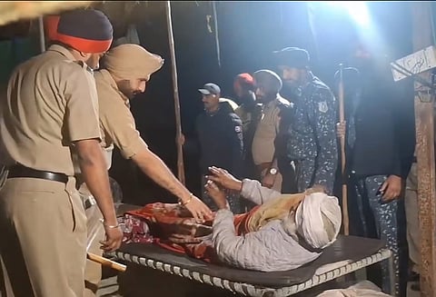 Police detain farmers and dismantle their camps at the protest site