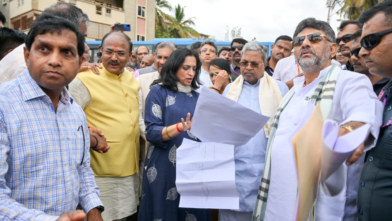 CM Siddaramaiah Visits Flood Affected Areas in the City