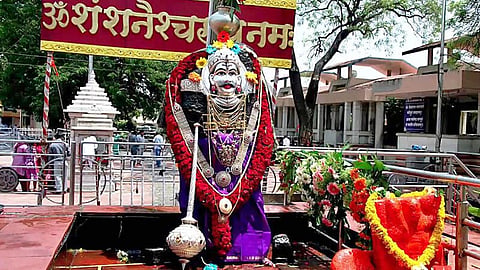 Shani Shingnapur temple