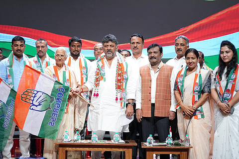 BT Lalitha Nayak Joines Congess party in Bengaluru